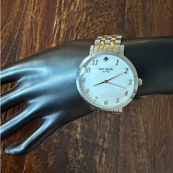 Kate Spade New York Monterey Watch, Size 5 1/2\